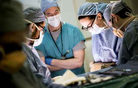 Expert oncologists and surgeons treat your patients